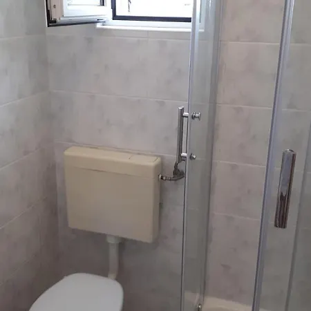 Taja Apartment