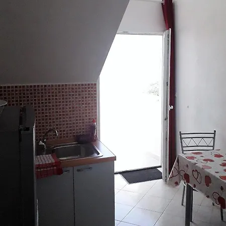 Taja Apartment *