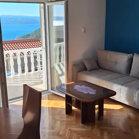 Apartment Taja Makarska